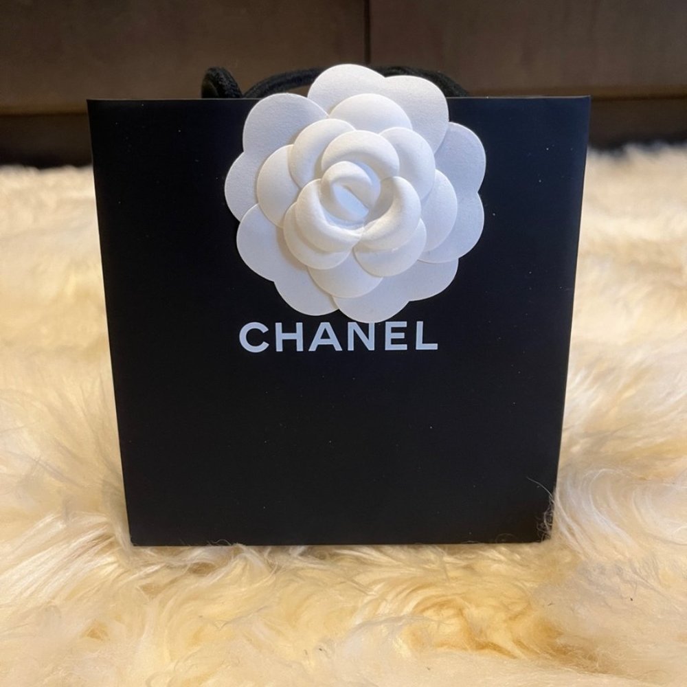 Chanel Shopping Bag Black authentic